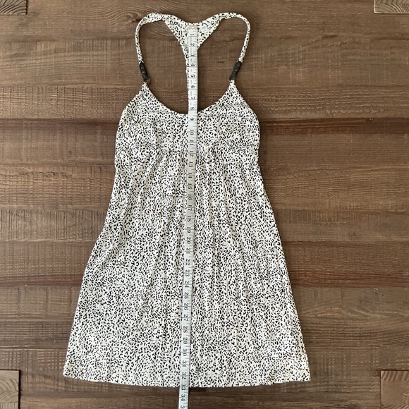 Guess Monochrome Animal Print Dress With Pockets - Picture 5 of 9